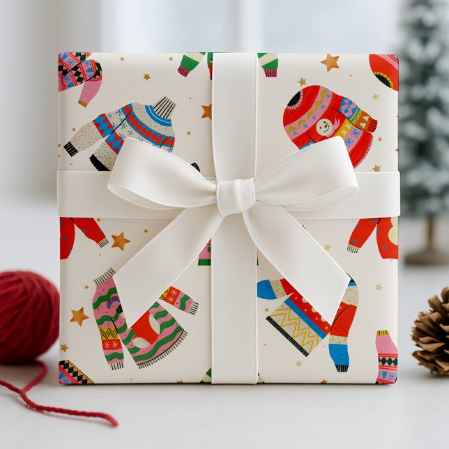 Ugy Sweaters Holiday Wrapping Paper Geschenkpapier (Von Creator hochgeladen)