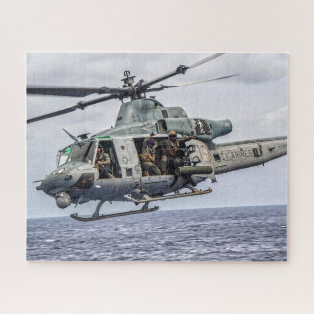 UH-1Y VENOM (16x20 INCH) Puzzle (Horizontal)