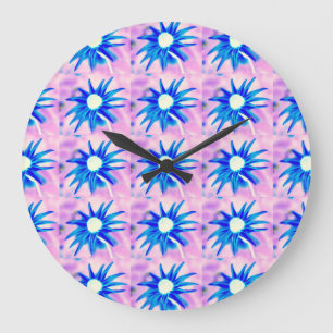Uhr der blauen Gänseblümchen