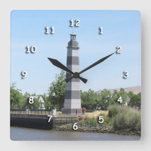 Uhr - Leuchtturm Suisun