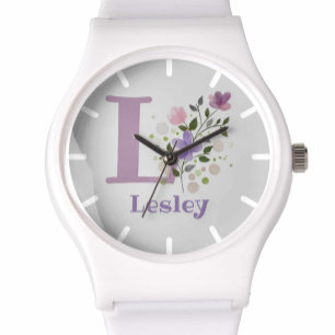 Uhr mit floralem Design mit Namen und Initiale