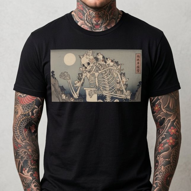 Ukiyo-e inspirierter Mauspad– Dramatisches JAPAN T-Shirt (Von Creator hochgeladen)