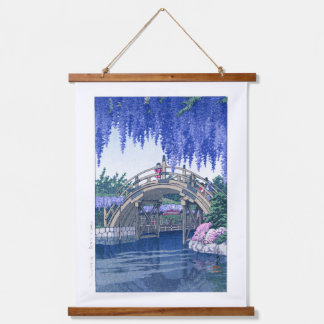 Ukiyoe - Hasui - Nr. 34 Wisteria in Kameido - Wandteppich Mit Holzrahmen