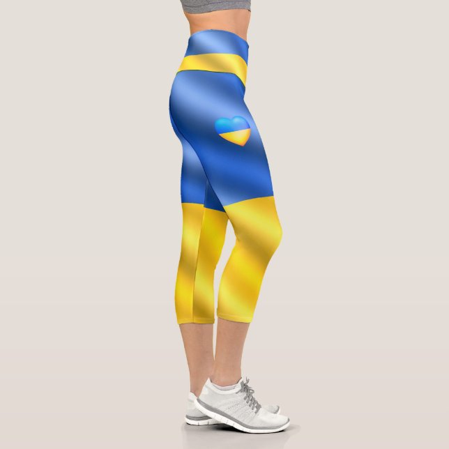 Ukraine - Frieden - ukrainische Flagge - Freiheit Capri Leggings (Rechts)
