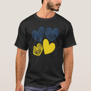 Ukraine hört Stand mit ukrainischer Flagge C T-Shirt