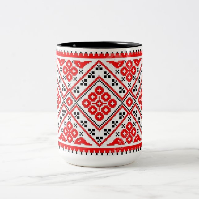 Ukrainer Vyshyvanka Stickerei-Rot sonnt Tasse (Mittel)