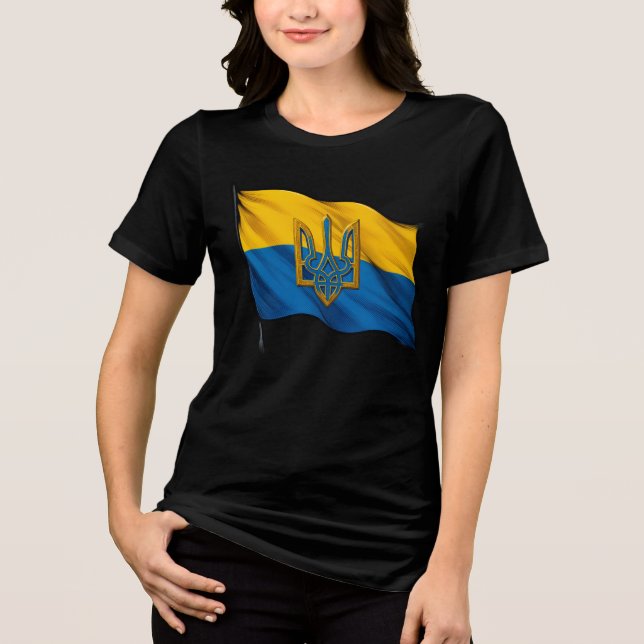 Ukrainian flag waving in the wind with Trident Tri-Blend Shirt (Vorderseite)