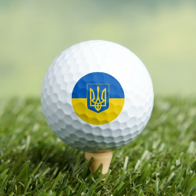 Ukrainische Flagge mit Wappen Golfball (Insitu T-Shirt)