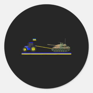 Ukrainischer Traktor zieht Panzer mit der ukrainis Runder Aufkleber