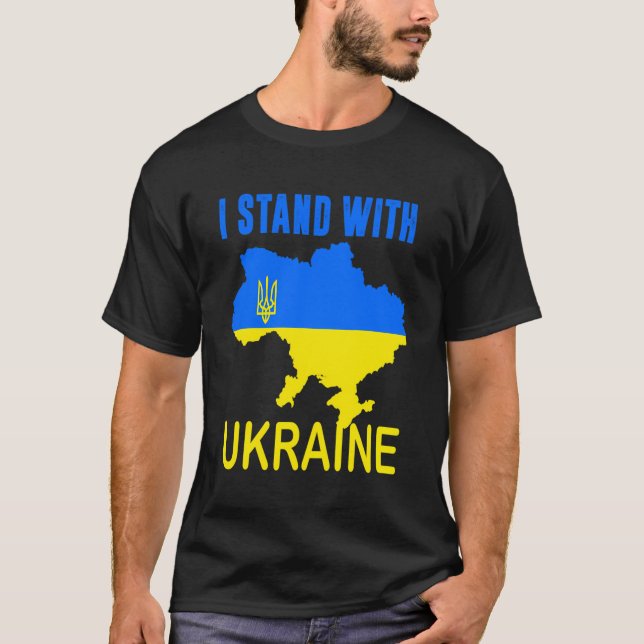 Ukrainischer Übersee steht mit der Ukraine T-Shirt (Vorderseite)