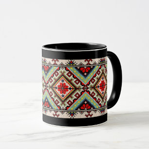 Ukrainisches traditionelles Vushuvanka-Volkskunstm Tasse