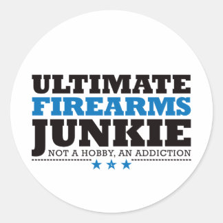 Ultimate Firearms Junkie - Blue Runder Aufkleber