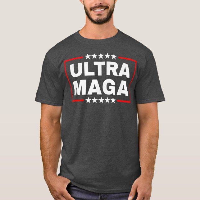 Ultra Maga United State Flag  T-Shirt (Vorderseite)