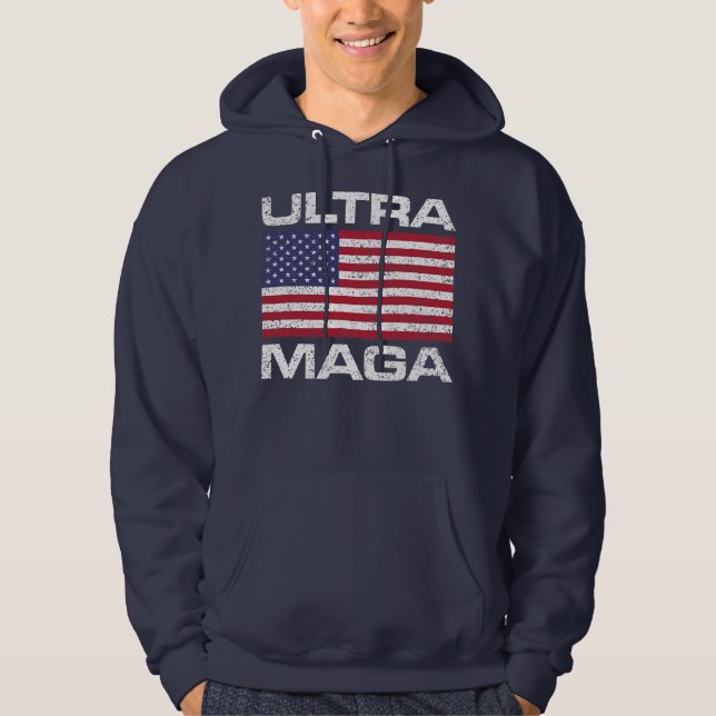 ULTRA MAGA USA AMERICAN FLAG ULTRAMAGA  HOODIE (Vorderseite)