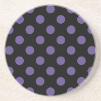 Ultra violette Polka Punkte auf schwarz