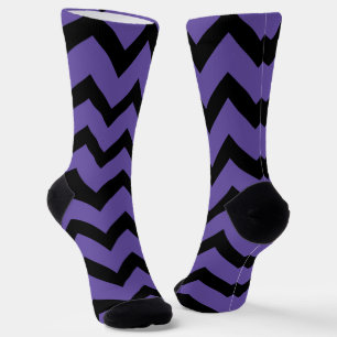 Ultraviolett-lila-Schwarz-Zickzack Muster Socken