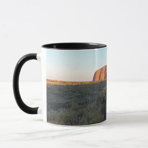 Uluru Sunrise und Wüstenflora Tasse