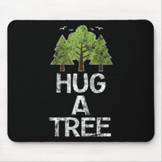 Umarmen eines Baum-Hugger-Earth-Arbor-Tages Mousepad