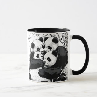 UMARMENDE PANDAS TASSE
