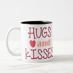 Umarmungen und Küsse Typografie Herz Rosa Valentin Zweifarbige Tasse