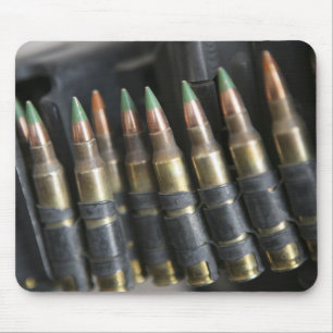 Umgeschnallte Kugeln für ein Gruppe M-249 Mousepad