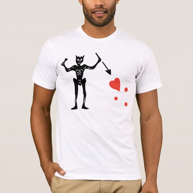 Umkehrung der Blackbeard-Flagge T-Shirt (Vorderseite)