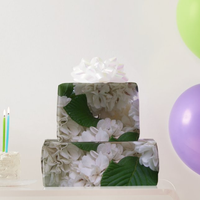 Umschlagpapier - Weißes Hydrangea Geschenkpapier (Partygeschenke)
