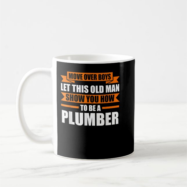 Umzug über Jungen lassend Klempner Kaffeetasse (Links)
