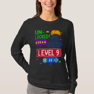 Unabgeschlossen habe ich Level 9 Arcade 9. Geburts T-Shirt