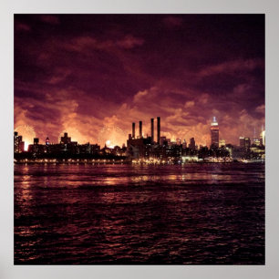 Unabhängigkeitstag-Feuerwerke hinter Manhattan Poster