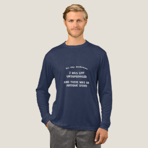 Unbeaufsichtigt, und da war ein Antiquitätengeschä Tri-Blend Shirt