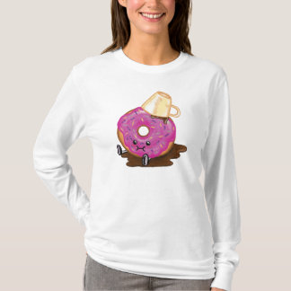 Unbeholfener Krapfen verschüttetes T-Shirt