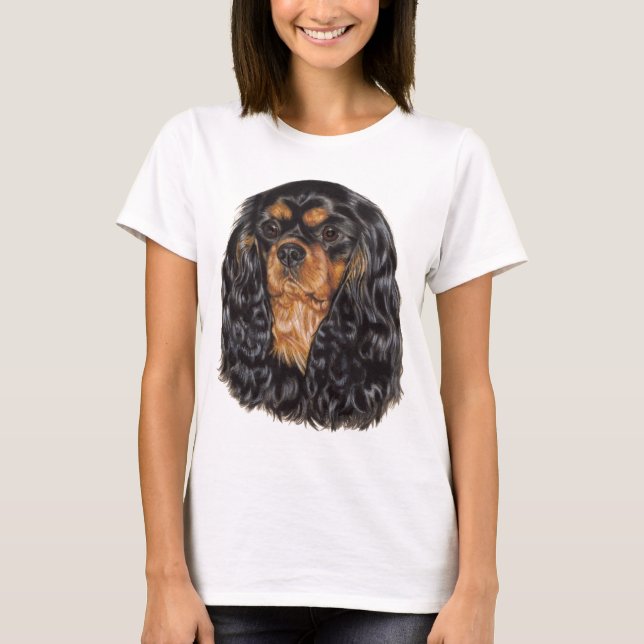 Unbekümmerte König Charles Spanielspitze T-Shirt (Vorderseite)