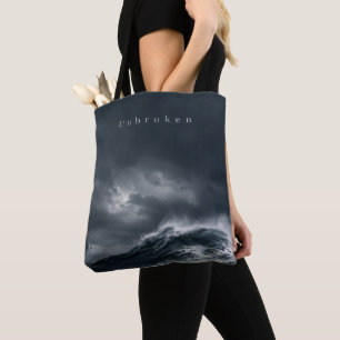 Unbroken - Dunkle stürmische Ozean-Ästhetik-Zitat