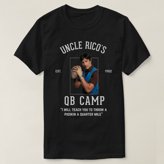 Uncle Rico&x27;s QB Camp - 1982 Klassischer T - Sh T-Shirt (Design vorne)