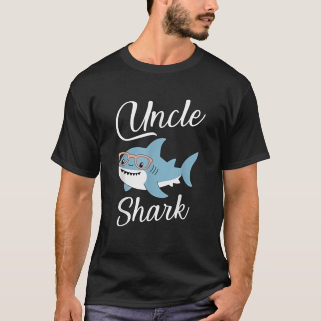 Uncle Shark Funny Matching Family Grandpa  T-Shirt (Vorderseite)