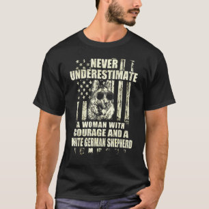 Und ein weißer deutscher Hirte T-Shirt