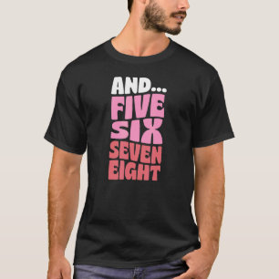Und fünf sechsundsiebzig Retro-Stil Tanz-Instrumen T-Shirt