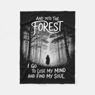 Und in den Wald gehe ich, um meinen Verstand zu ve Fleecedecke