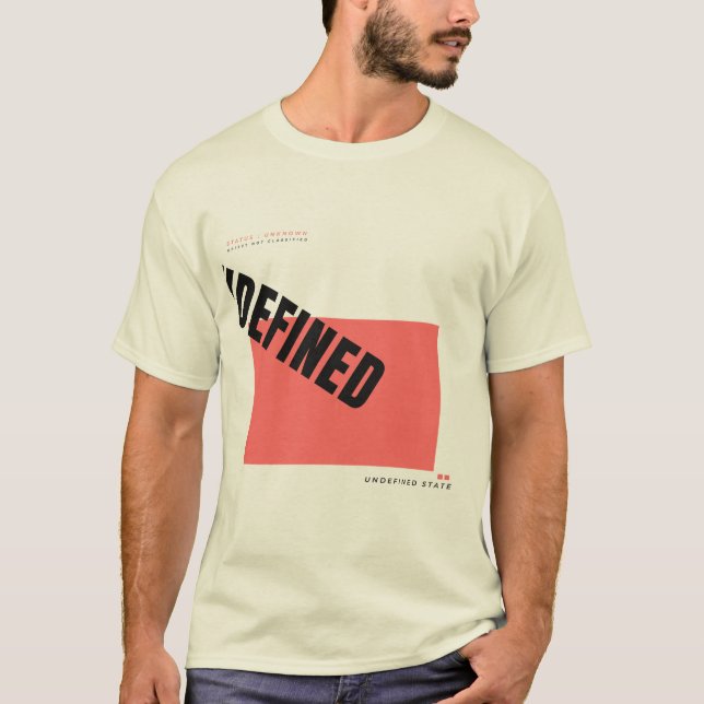 Undefinierte Tech-Typografie-Design T-Shirt (Vorderseite)