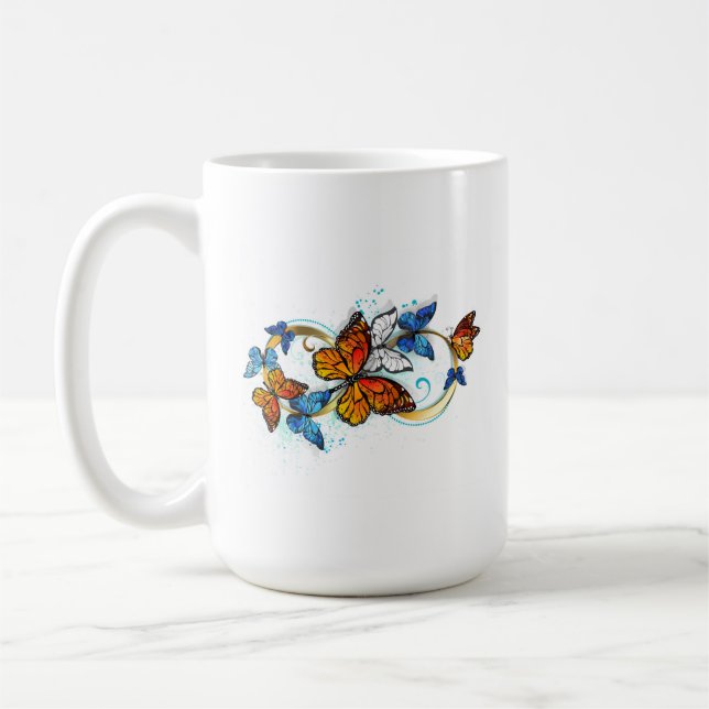 Unendlichkeit von Monarchfalter Kaffeetasse (Links)