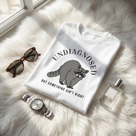 Unentdeckt, aber irgendwas stimmt nicht Lustiger S T-Shirt