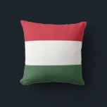 Ungarische Flagge Kissen<br><div class="desc">Patriotische Flagge Ungarns.</div>