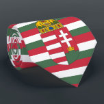 Ungarische Flagge und Wappen, Flagge Ungarns Krawatte<br><div class="desc">Ungarische Flagge & Wappen,  Flagge von Ungarn Neck Tie von World Flags United.</div>