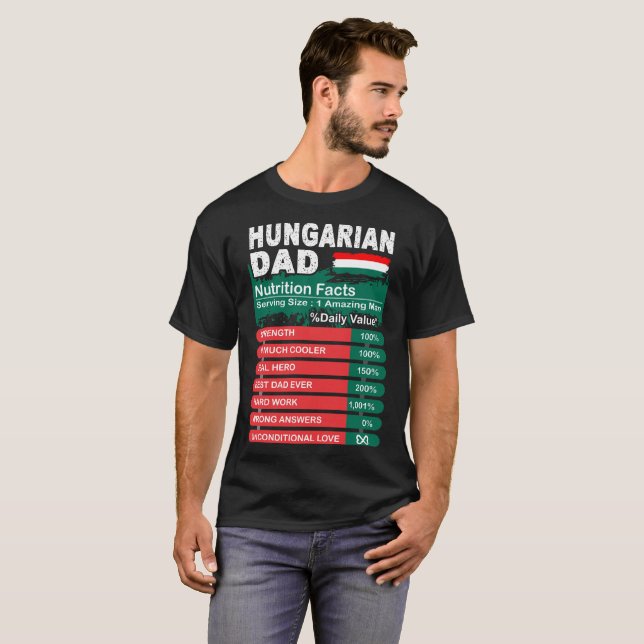 Ungarische Vater-Nahrungs-Tatsachen, die T-Shirt (Vorne ganz)