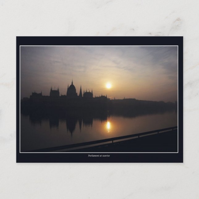 Ungarisches Parlament bei Sonnenaufgang Postkarte (Vorderseite)