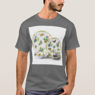 Ungarisches traditionelles Herendi-Keramik 1 T-Shirt