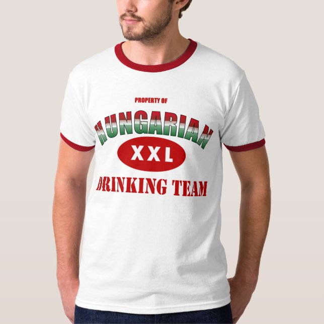 Ungarisches trinkendes Team T-Shirt (Vorderseite)