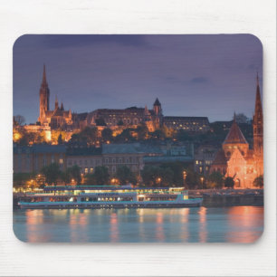 UNGARN, Budapest: Burg Hügel, Calvinistische Kirc Mousepad