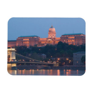 UNGARN, Budapest: Szechenyi-Brücke (Kettenbrücke), Magnet